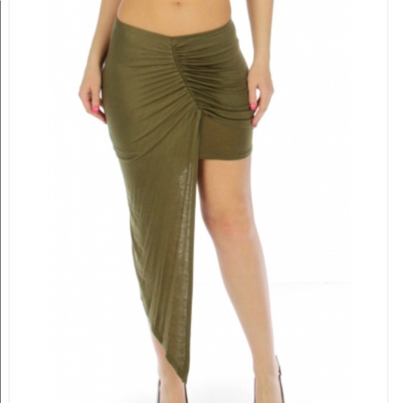 Dresses & Skirts - 🆕 Olive green skirt with side wrap